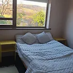 Artisthostel ليتيركيني