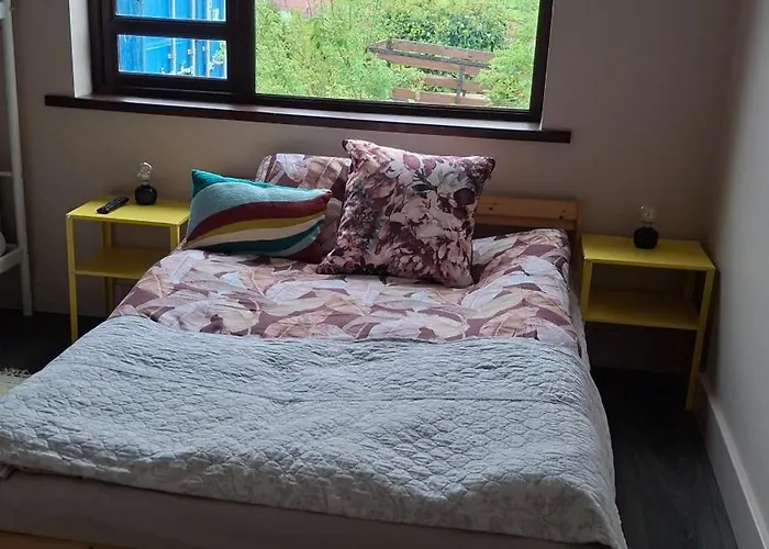 Artisthostel * Letterkenny